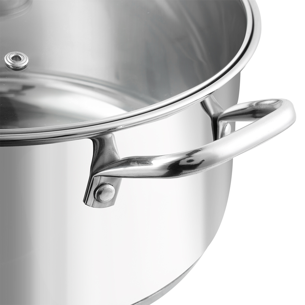 Durable Ergonomic Handle of Roma Casserole with Glass Lid Durable Ergonomic Handle of Roma Casserole with Glass Lid