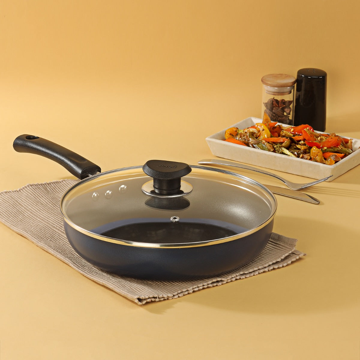 Deep Fry Pan with Glass Lid