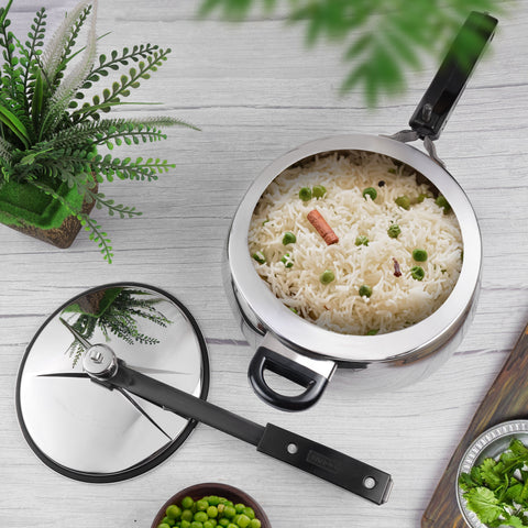 Cook veg pulav with Vinod Europa Stainless Steel Handi Shape Inner Lid Pressure Cooker (Induction - Friendly)